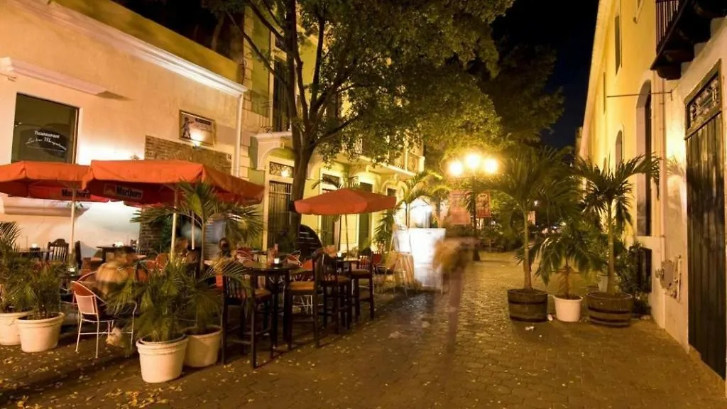 Colonial Charm Hostel Santo Domingo 0*,  República Dominicana