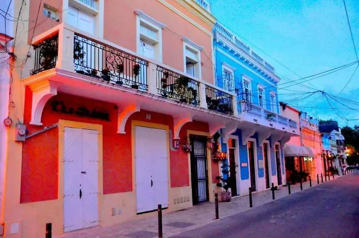 Colonial Charm Hostel Santo Domingo
